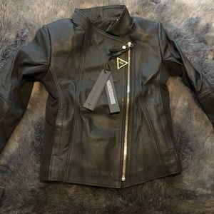 Boda Skins women’s leather jacket size 8 brand new